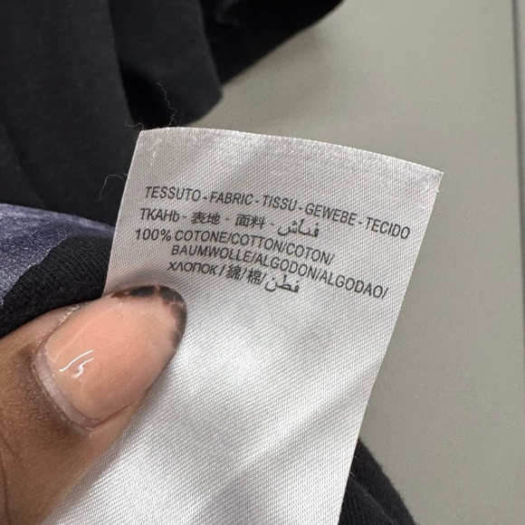 Gucci Beatrix Potter Graphic T-Shirt in Black size Small - Picture 8 of 12